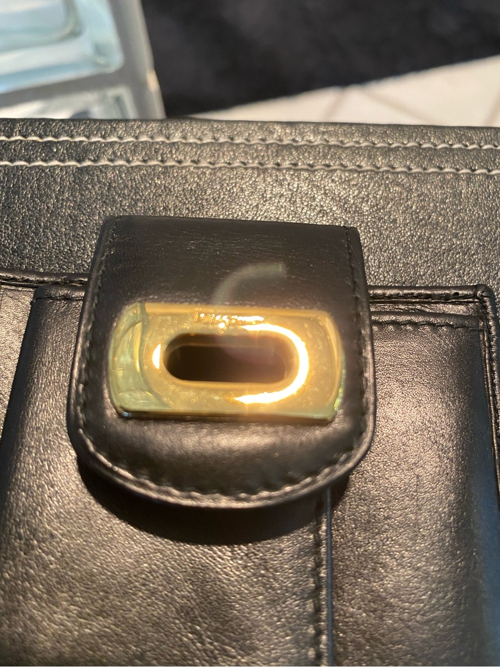 Salvatore Ferragamo Black Calfskin Leather Men’s Wallet. Gold-tone Gancini Clasp - Picture 8 of 14